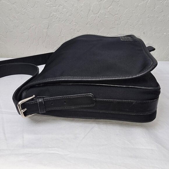 Coach 5118 Track Black Cabriolet Canvas & Leather Crossbody Laptop Messenger - Picture 14 of 16